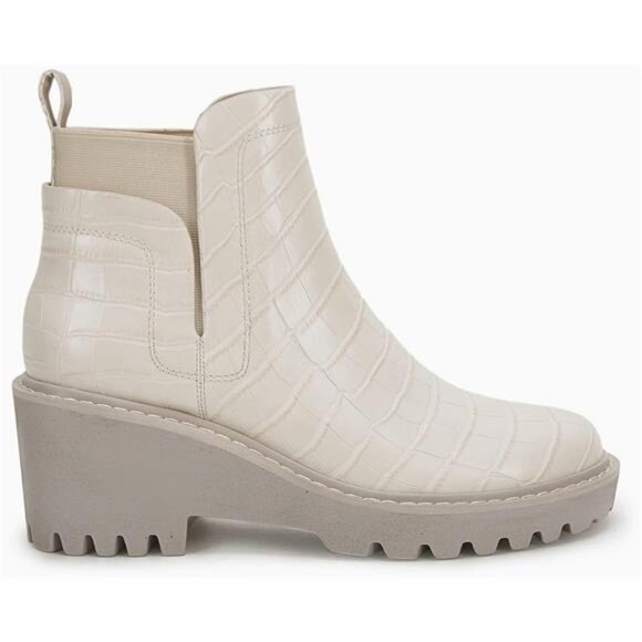 Womens Platform Lug Sole Chelsea Boots Ankle High Chunky Block Heel - Picture 3 of 7